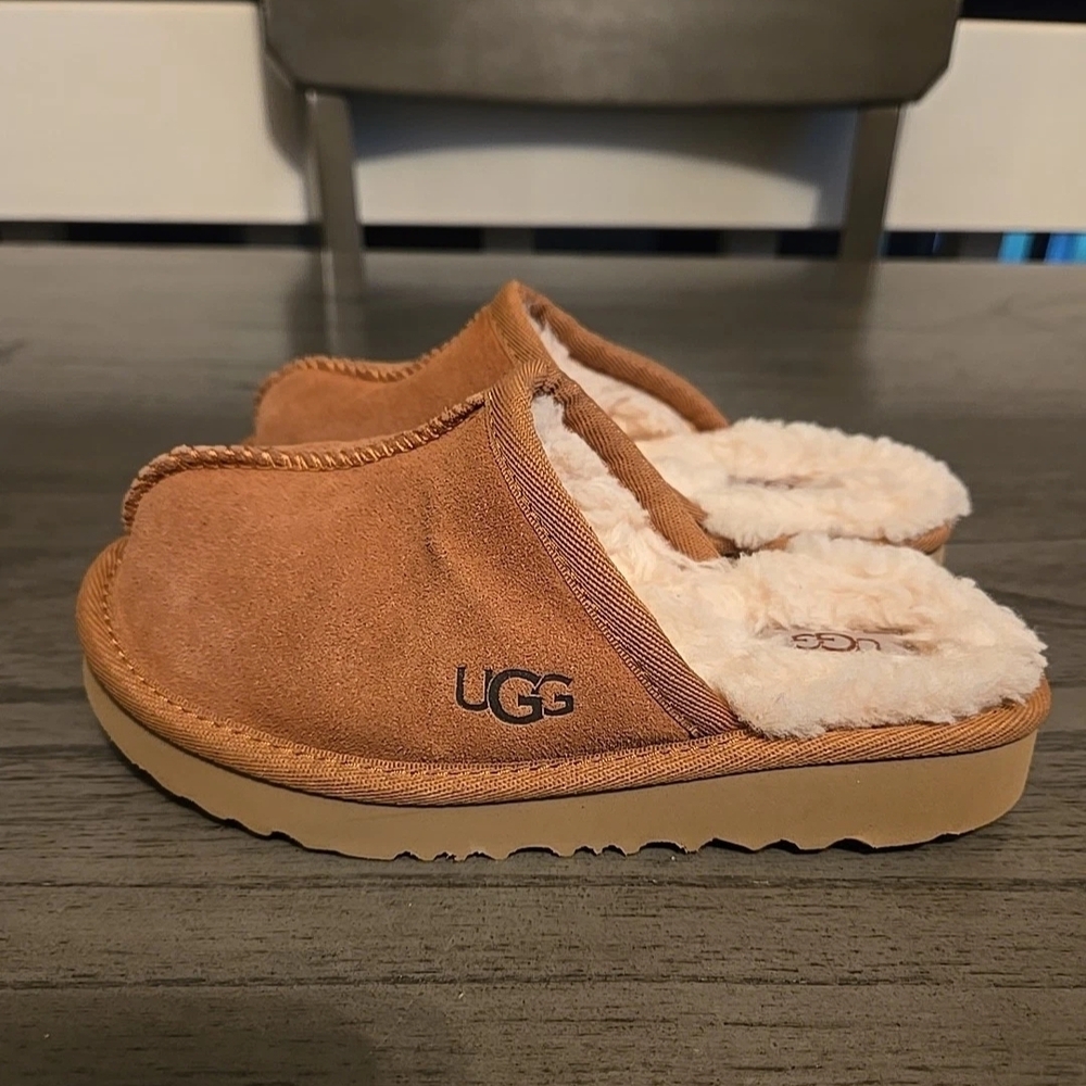 UGG Kids Tan Slippers with Cream Lining